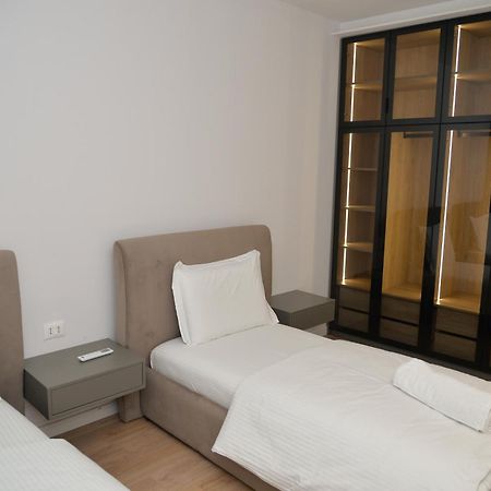 Hera Tirana Suite Deluxe Eksteriør bilde