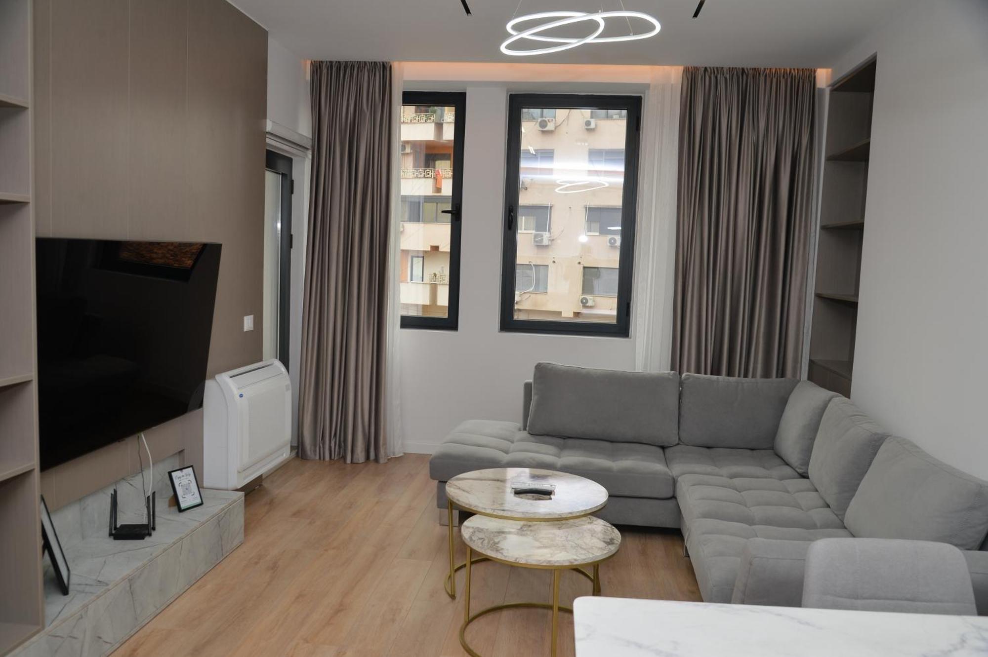 Hera Tirana Suite Deluxe Eksteriør bilde